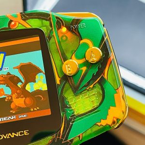 RAYQUAZA Green Custom Gameboy Advance Mod w/ Gift Box - Image 10